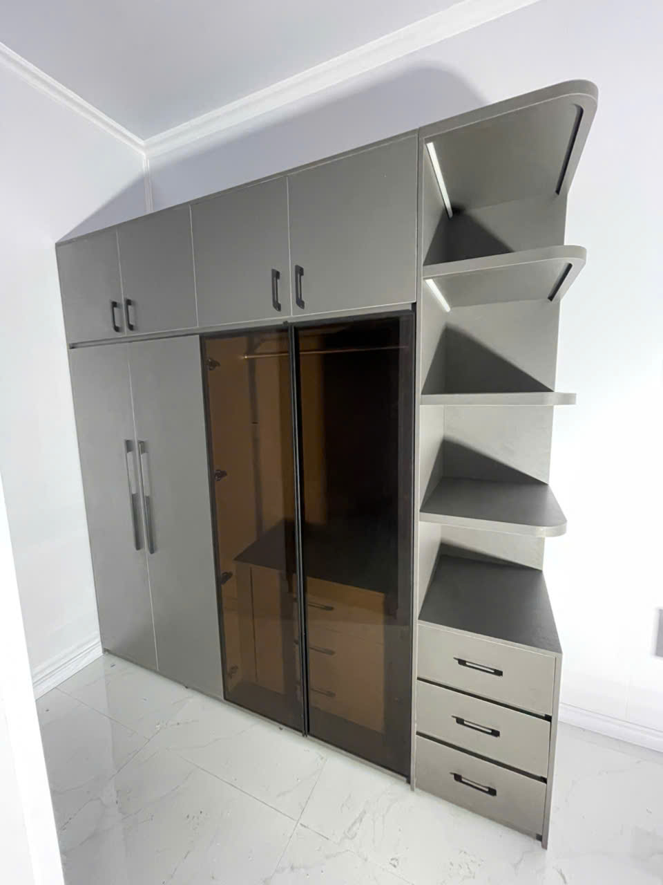Tủ áo CNC 2m x 2m thi công nội thất phòng ngủ Tây Ninh